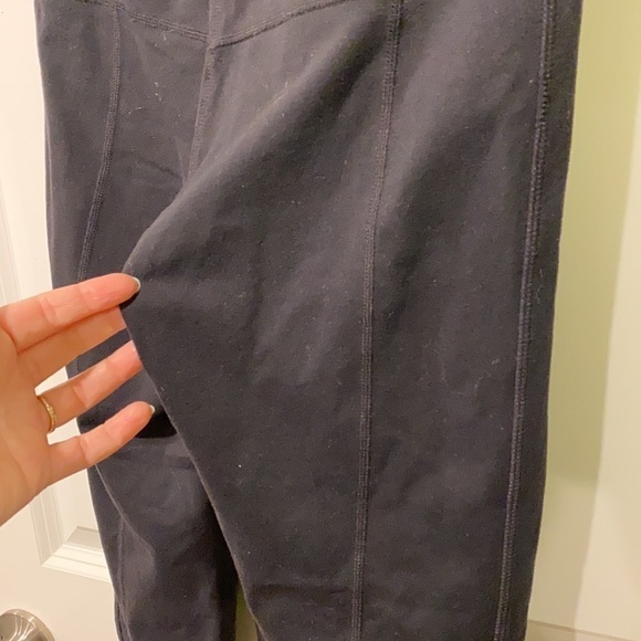 Athleta Black Crop Legging with Mesh Insets EUC - Picture 13 of 16